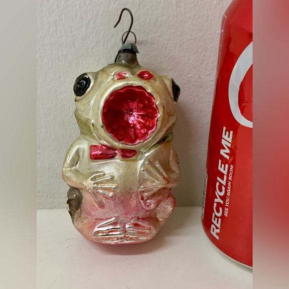 Early 20th Century Antique Suck Mouth Frog Christmas Tree Ornament - Picture 5 of 16